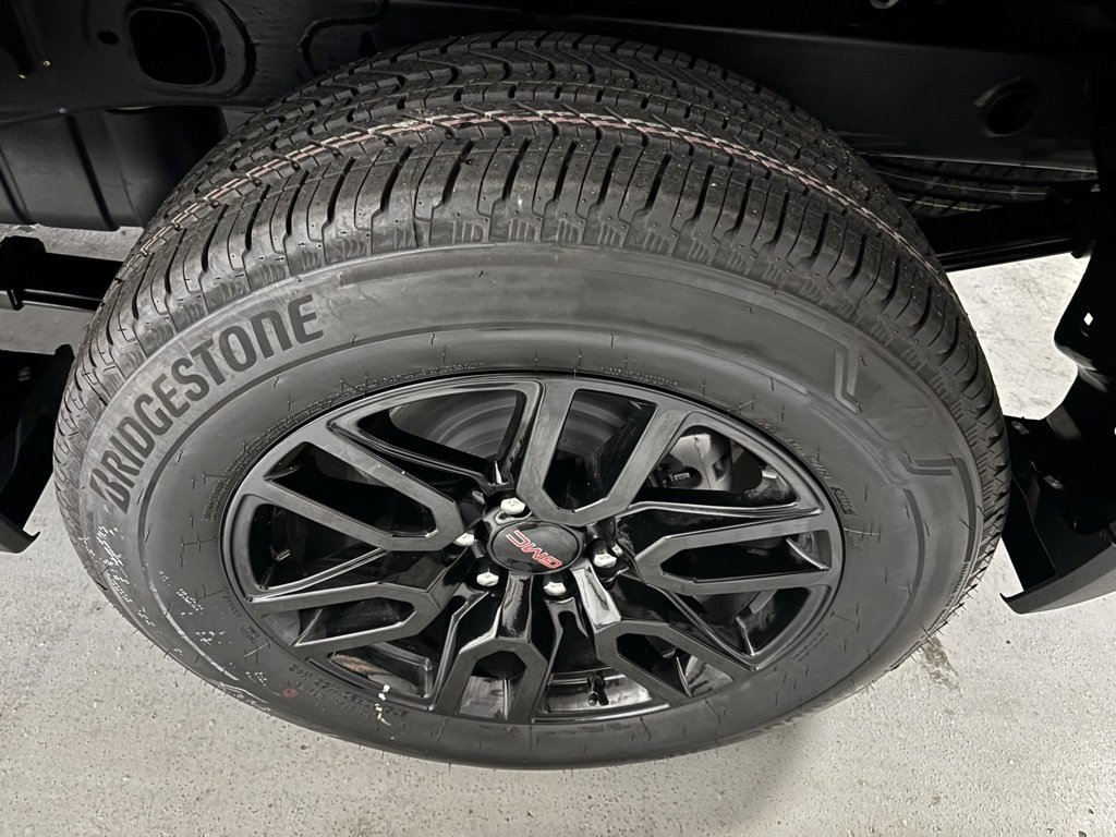 New 2026 GMC Sierra 1500 Elevation image 6