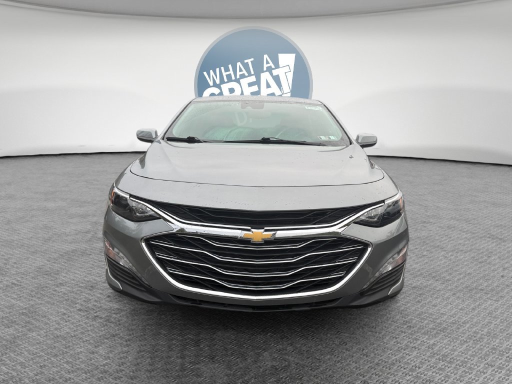 Used 2025 Chevrolet Malibu LT FWD image 9