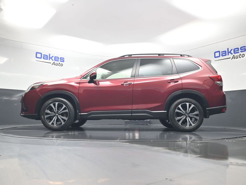 Used 2023 Subaru Forester Limited image 44