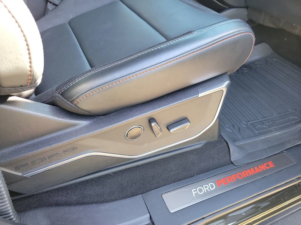 Used 2024 Ford F150 Raptor image 37