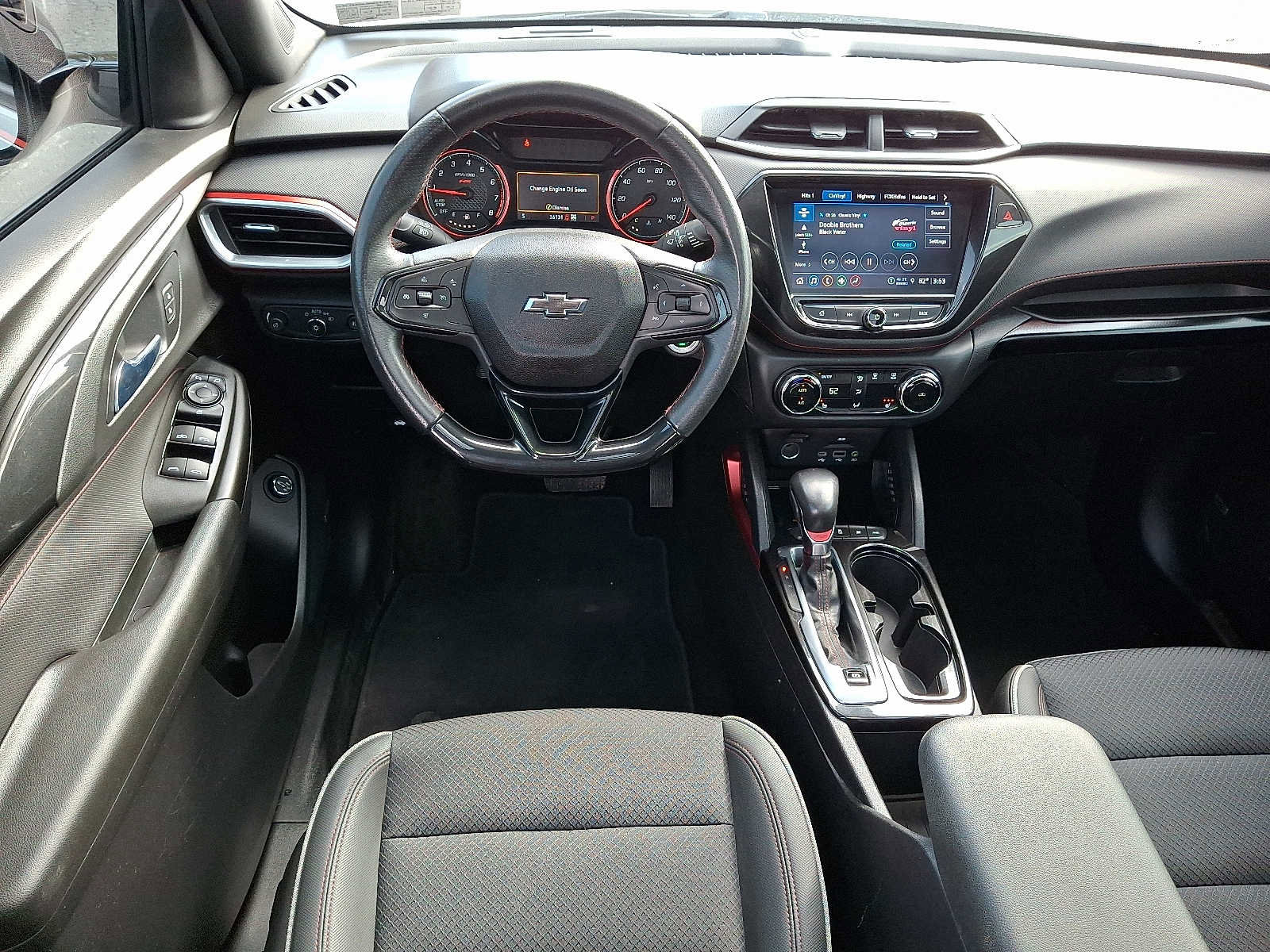 Used 2021 Chevrolet TrailBlazer RS w/ Sun and Liftgate Package AWD/4WD image 11