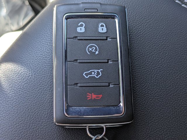 New 2025 Jeep Grand Cherokee L Limited w/ Black Appearance Package image 26