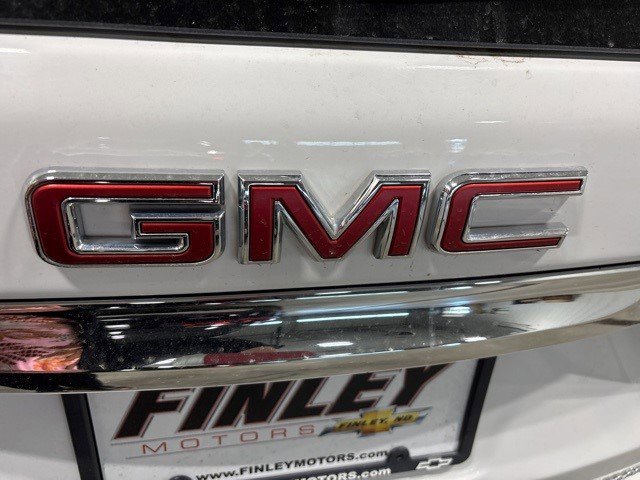 Certified 2024 GMC Terrain SLE image 3