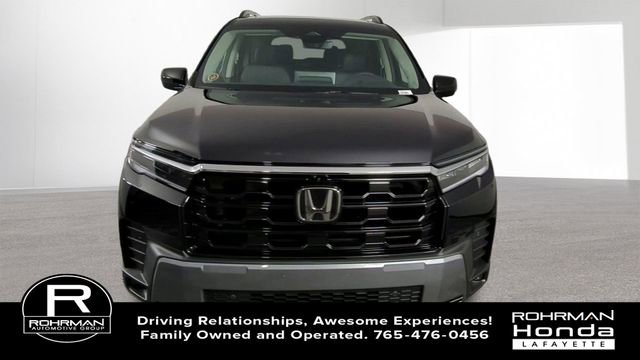 New 2026 Honda Pilot Touring image 3