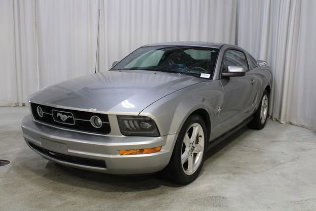 Used 2008 Ford Mustang Deluxe image 34
