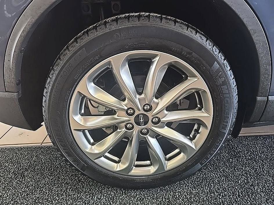 Used 2022 Lincoln Corsair AWD w/ Premium Package image 42