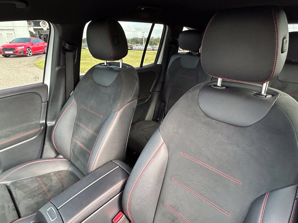 Used 2022 Mercedes-Benz GLB 35 AMG 4MATIC image 16