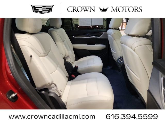 Certified 2023 Cadillac XT6 Sport w/ Technology Package image 32
