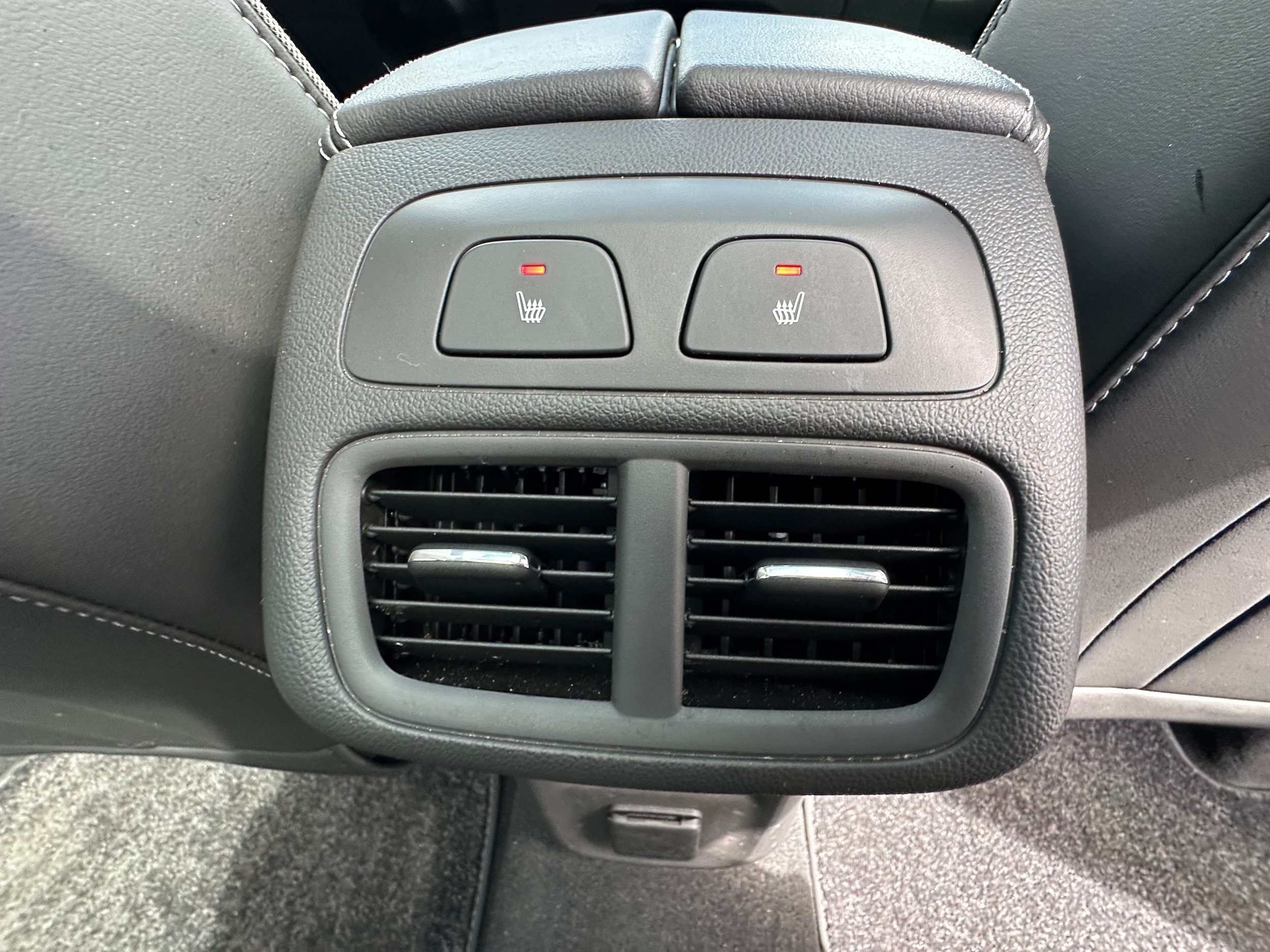 Used 2024 Buick Envision Avenir AWD/4WD image 15