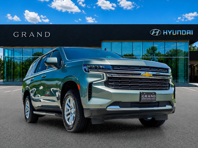Used 2024 Chevrolet Tahoe LT AWD/4WD image 3