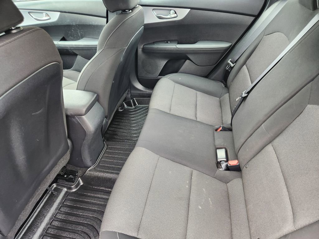 Used 2024 Kia Forte LXS w/ LXS Technology Package FWD image 28