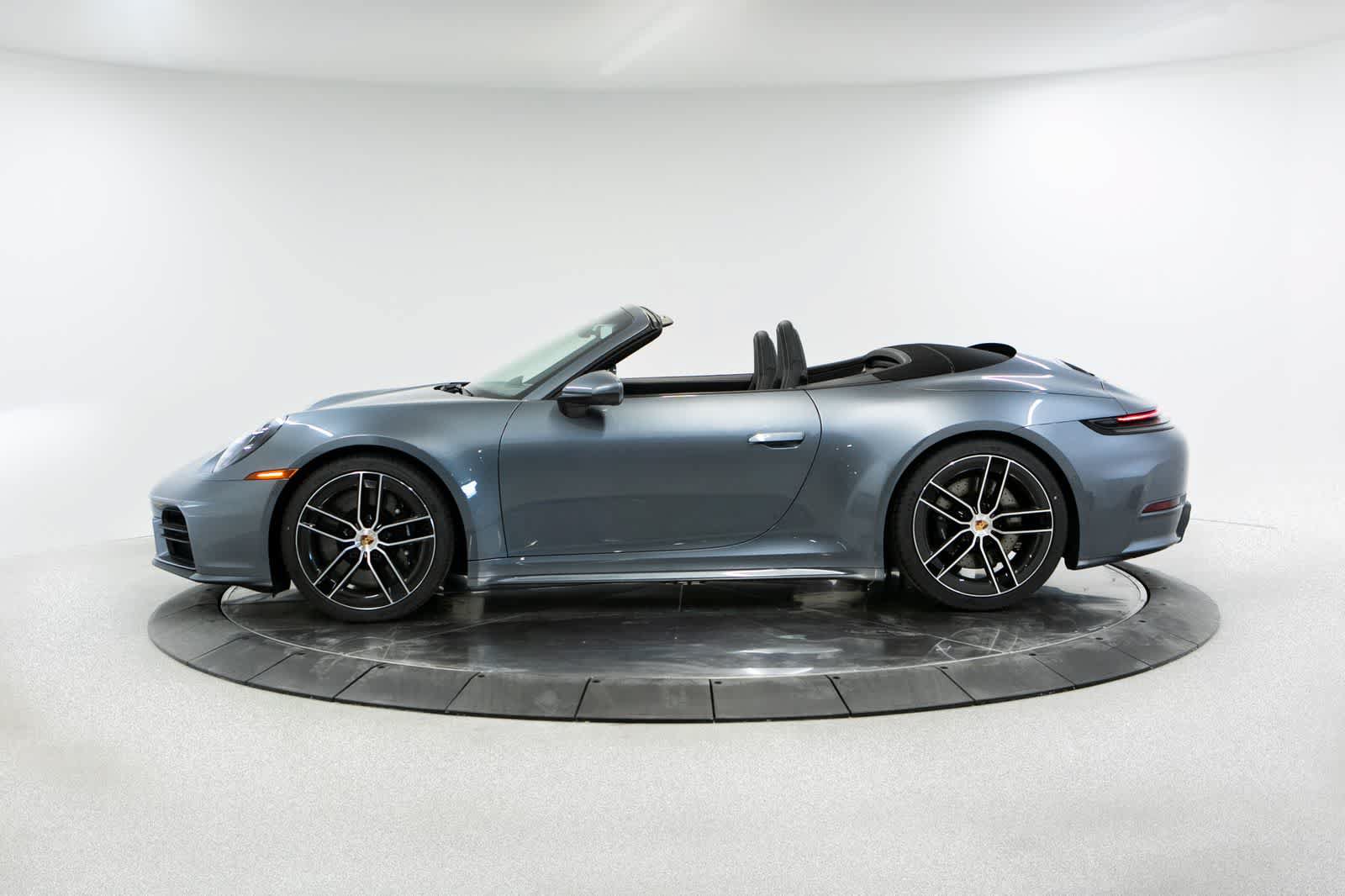 New 2026 Porsche 911 Carrera S RWD image 2