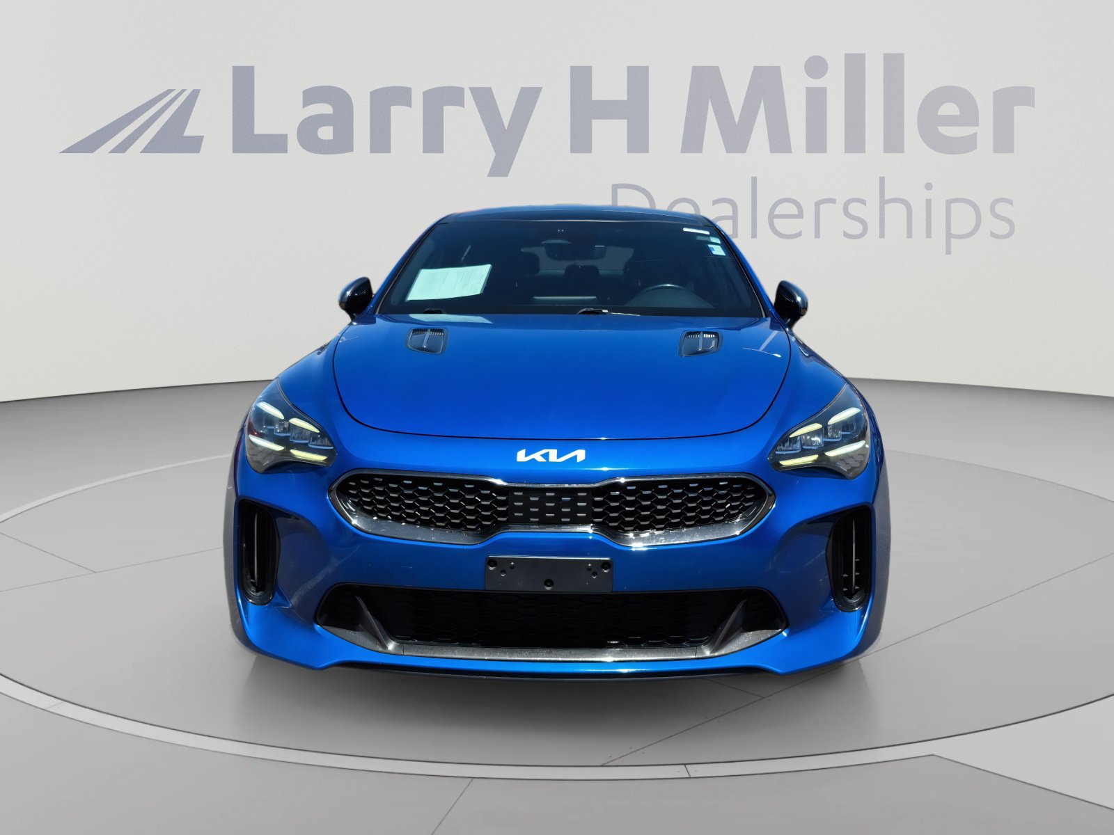 Used 2022 Kia Stinger GT-Line w/ Sun & Sound Package AWD/4WD image 8