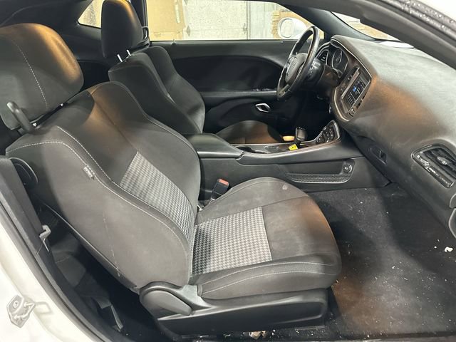 Used 2022 Dodge Challenger GT image 28