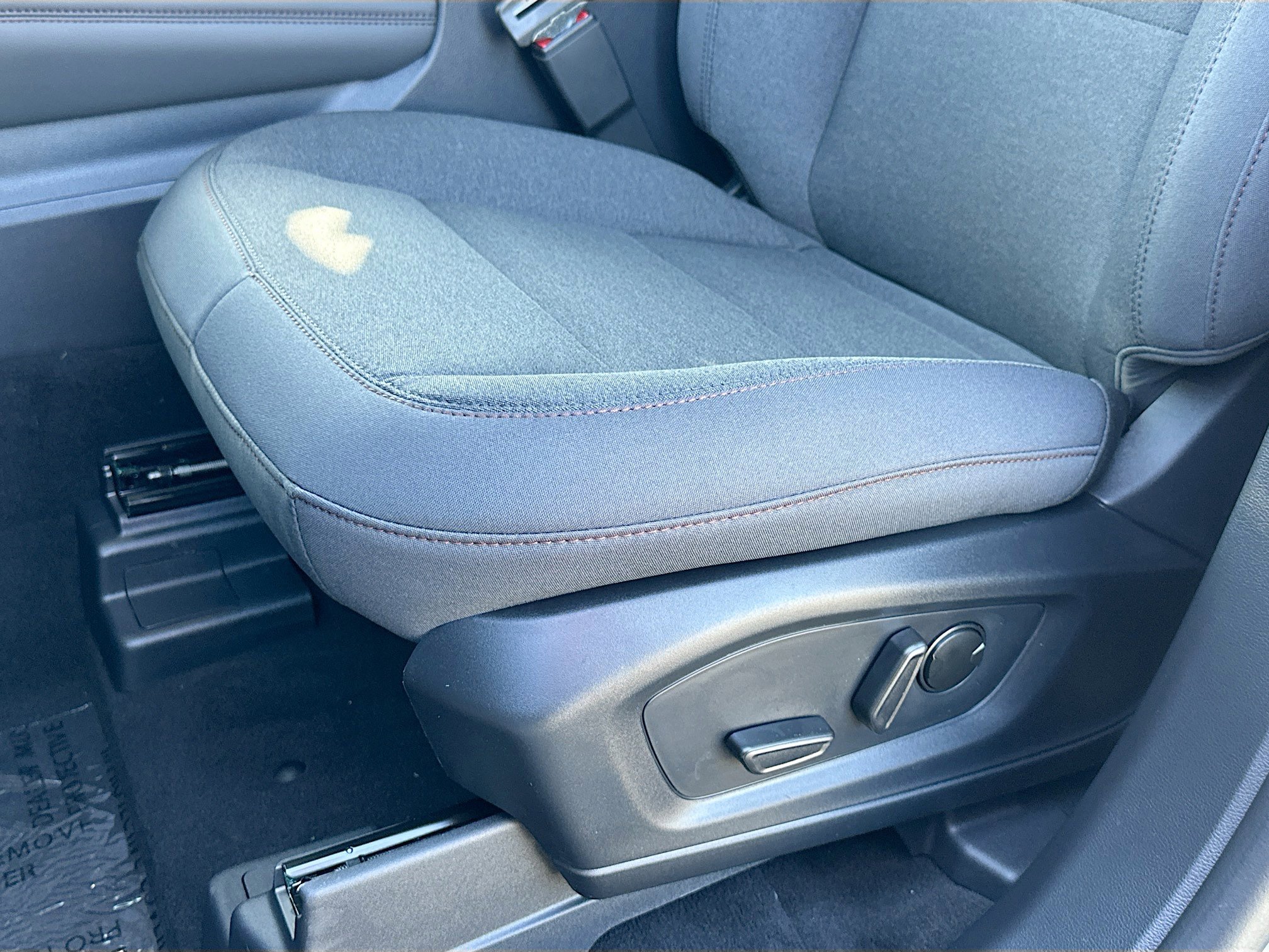 New 2026 Ford Explorer Active image 14