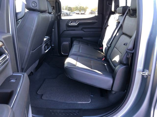 Used 2024 Chevrolet Silverado 1500 High Country w/ High Country Premium Package image 21