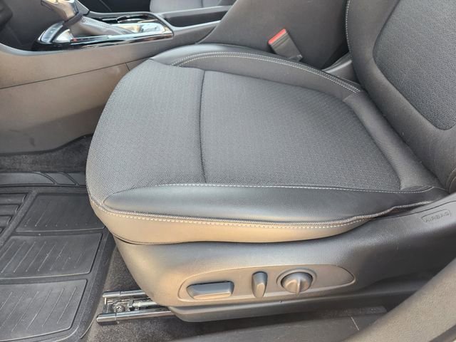 Used 2023 Buick Encore GX Preferred w/ Cold Weather Comfort Package image 24