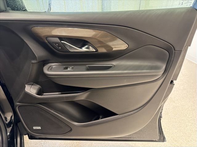 Certified 2024 GMC Terrain Denali w/ Black Diamond Edition image 15