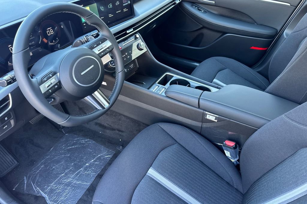 New 2026 Hyundai Sonata SEL FWD image 7