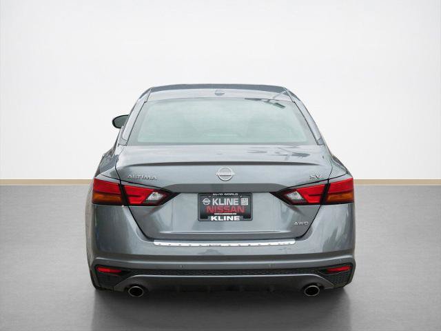 Certified 2023 Nissan Altima 2.5 SV w/ SV Premium Package AWD/4WD image 4