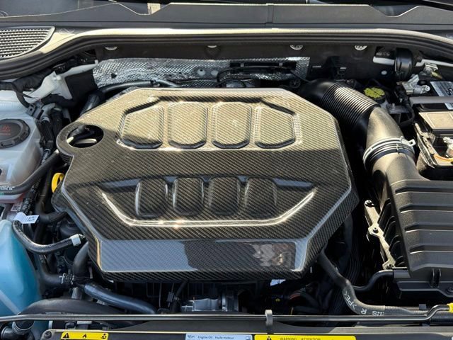 Used 2023 Volkswagen Golf R AWD/4WD image 32