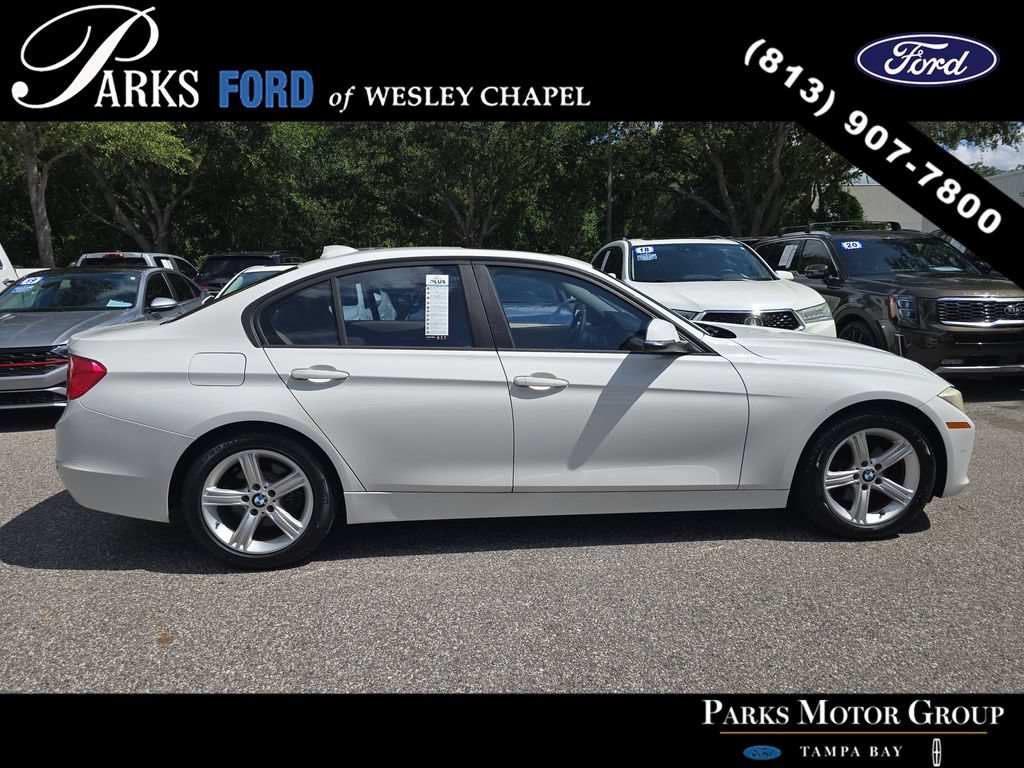 Used 2015 BMW 320i Sedan RWD image 3