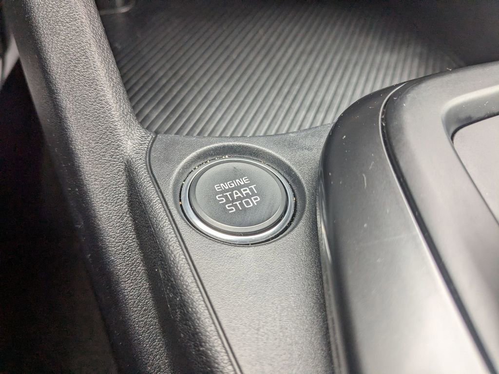 Used 2025 Kia K4 LXS image 53