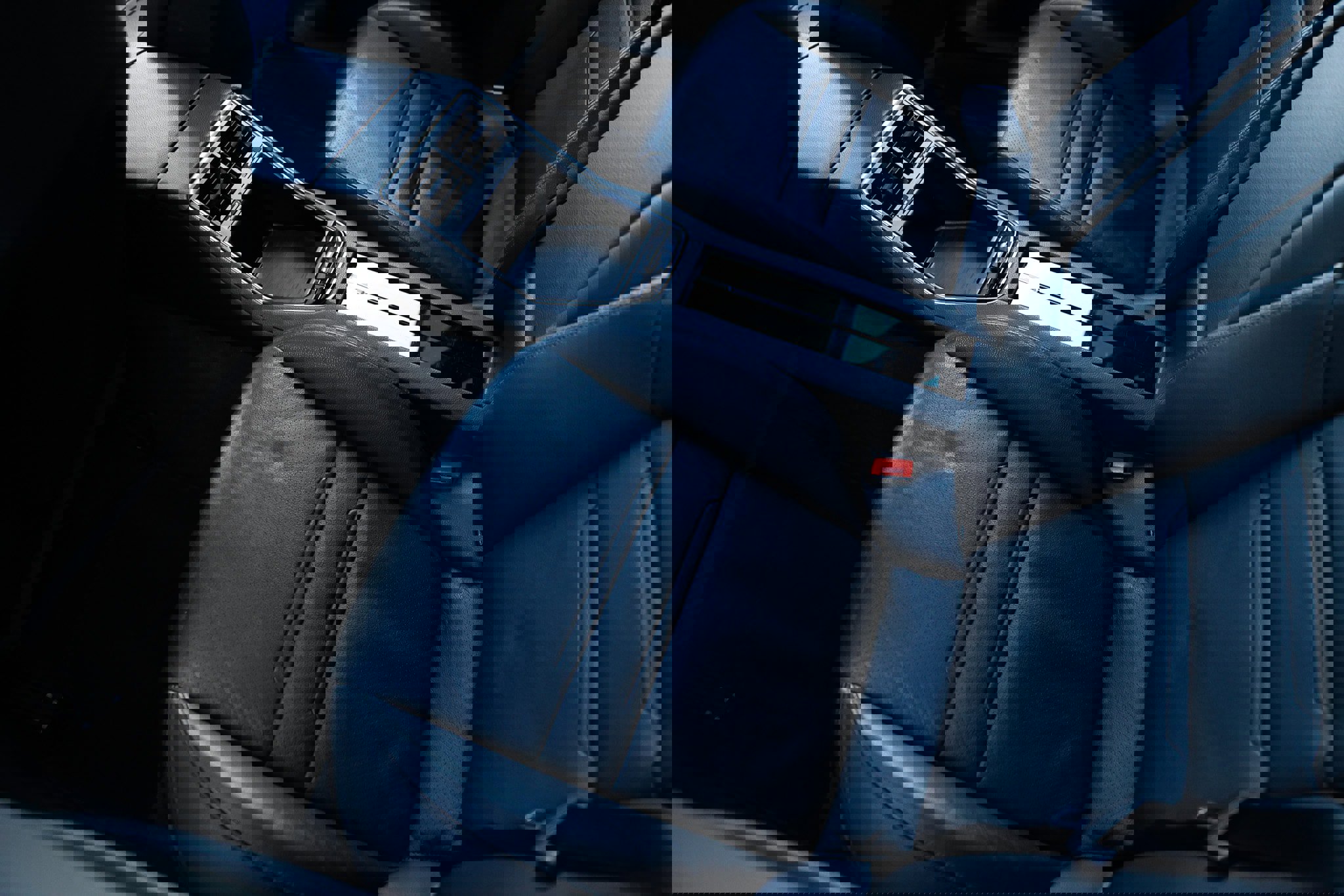 Used 2018 Porsche Panamera image 13