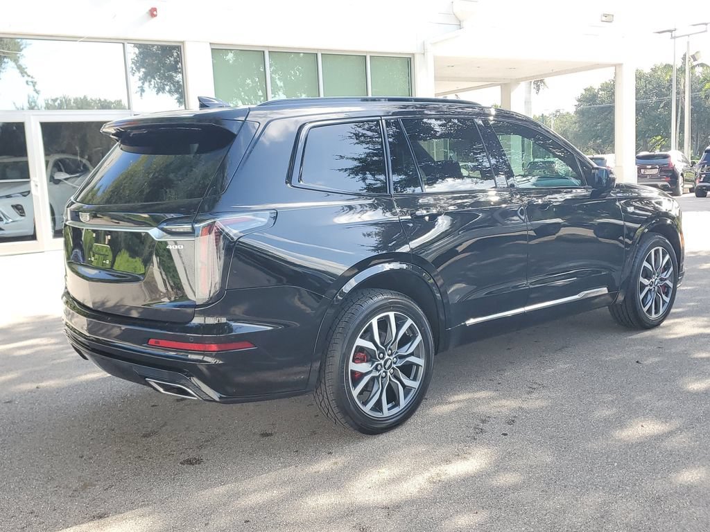 Used 2023 Cadillac XT6 Sport w/ LPO, Floor Liner Package AWD/4WD image 5