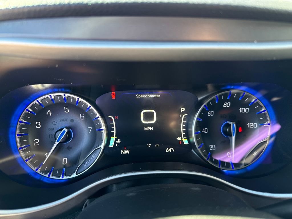 New 2026 Chrysler Pacifica Select image 17