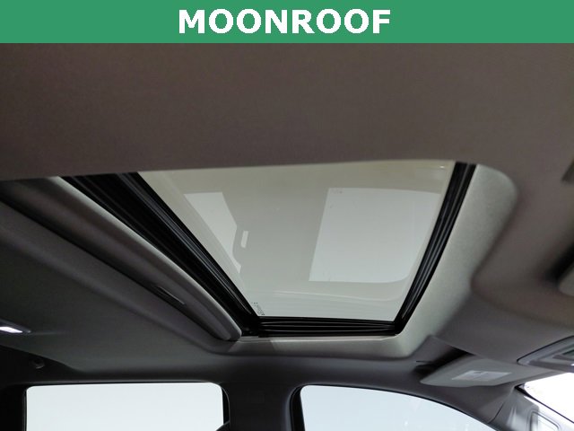 Used 2024 GMC Sierra 1500 Elevation w/ Elevation Premium Package image 4