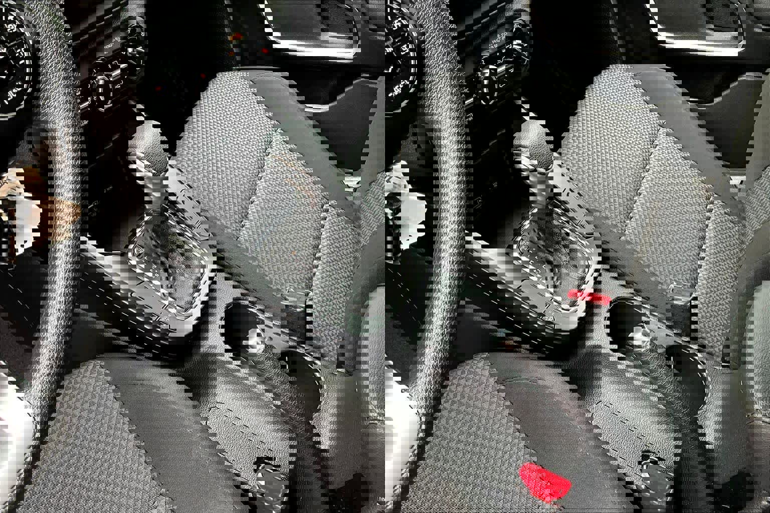 Used 2021 Kia Soul LX image 16