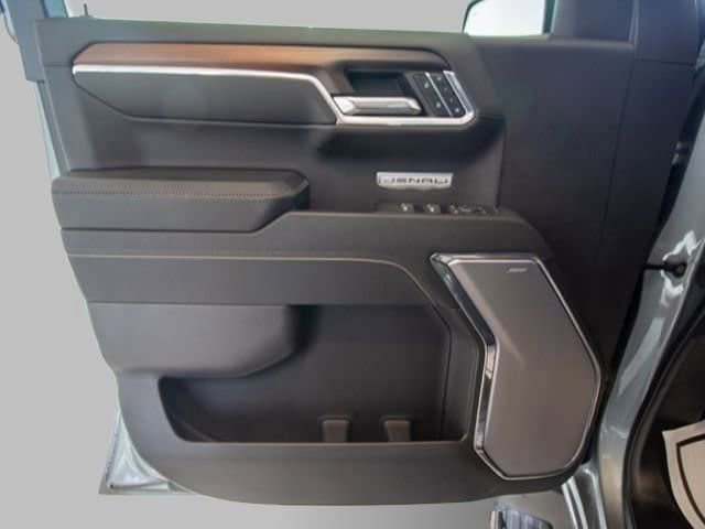 Certified 2024 GMC Sierra 1500 Denali w/ Denali Reserve Package image 11