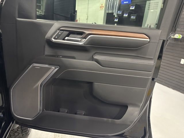 Used 2024 GMC Sierra 2500 Denali image 29