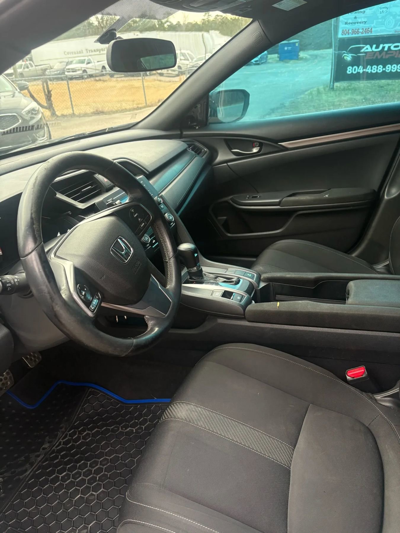 Used 2017 Honda Civic Sport image 29