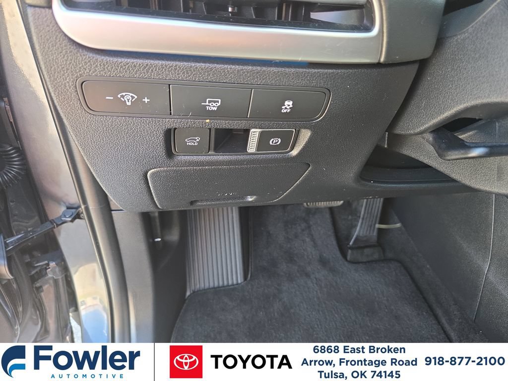 Used 2025 Hyundai Palisade Limited AWD/4WD image 18