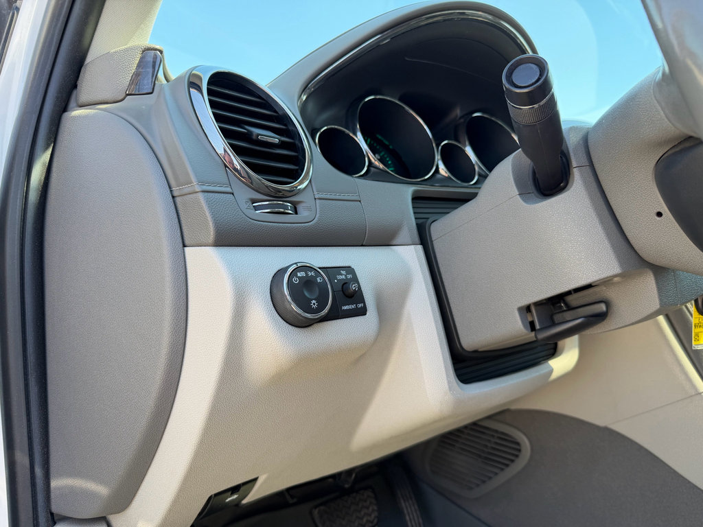 Used 2017 Buick Enclave Leather w/ Trailering Package image 18