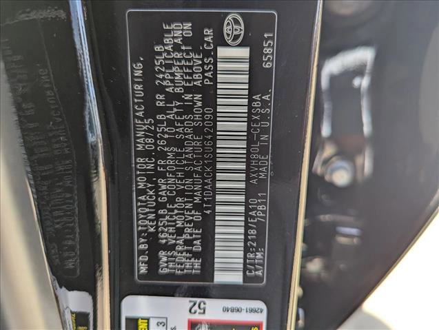 Used 2025 Toyota Camry SE w/ Multimedia Upgrade Package image 20