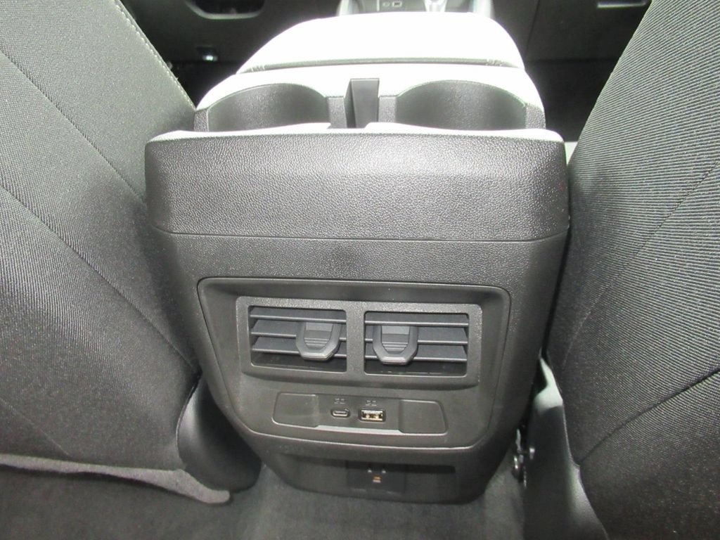 New 2026 GMC Canyon Elevation w/ Convenience Package RWD image 31