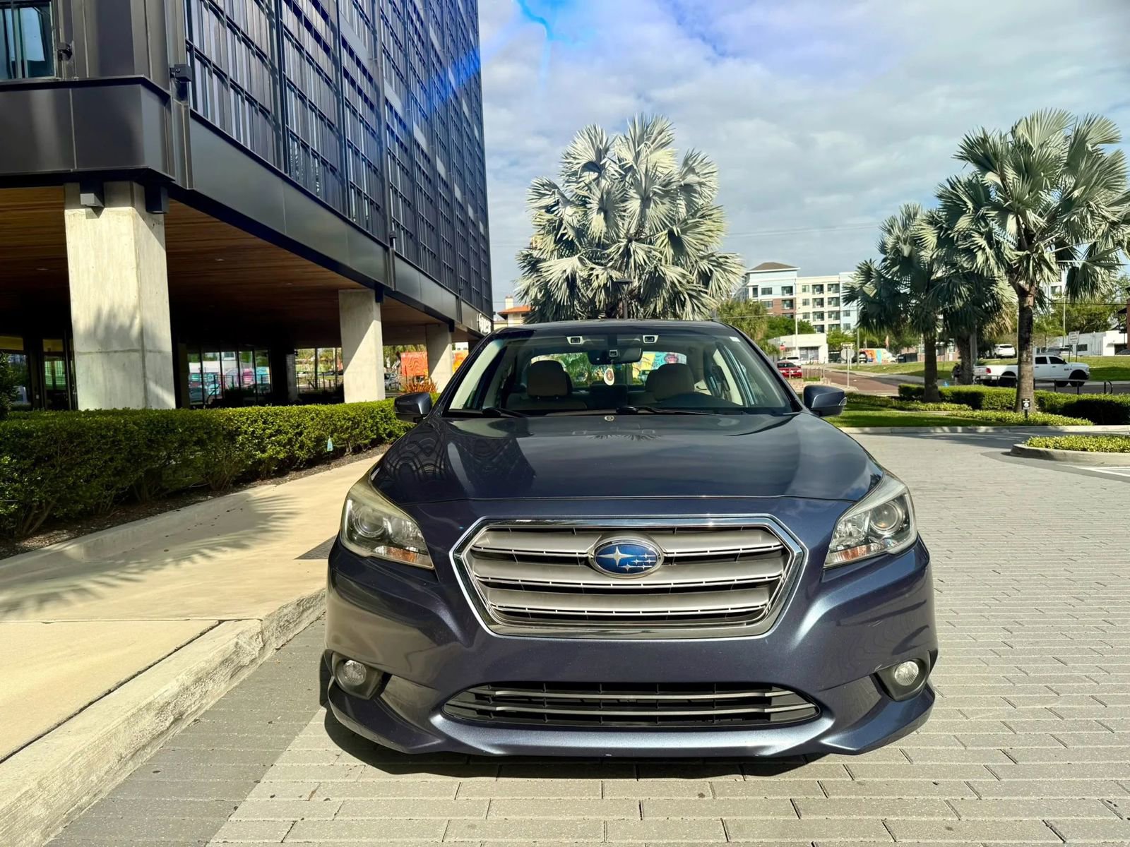 Used 2017 Subaru Legacy 2.5i Limited image 2