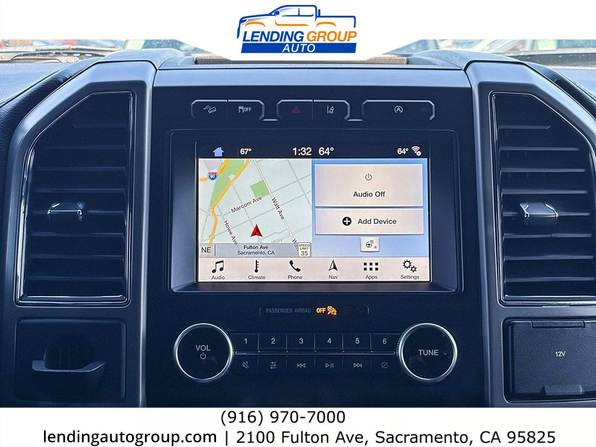 Used 2018 Ford Expedition Max XLT w/ Equipment Group 202A AWD/4WD image 13