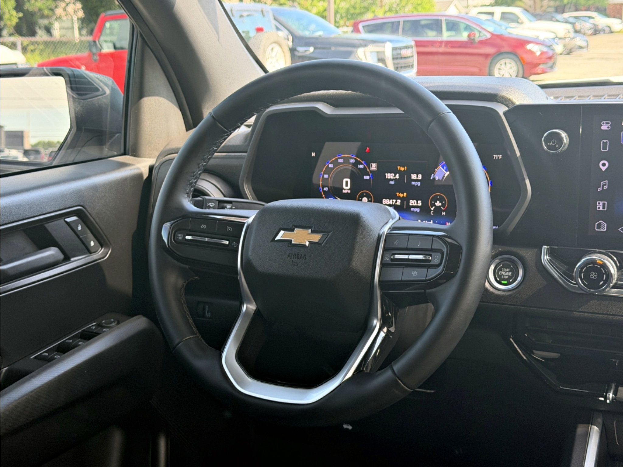 Used 2026 Chevrolet Colorado W/T w/ Advanced Trailering Package RWD image 11
