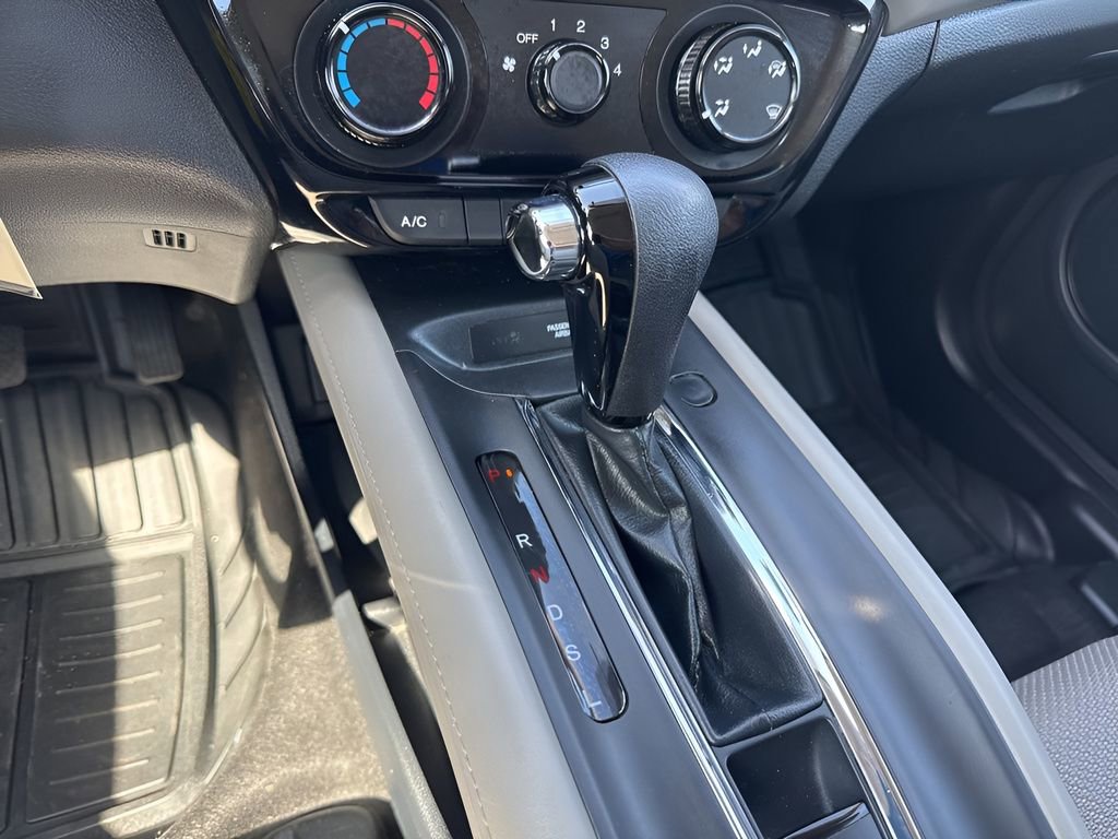 Used 2016 Honda HR-V LX image 15