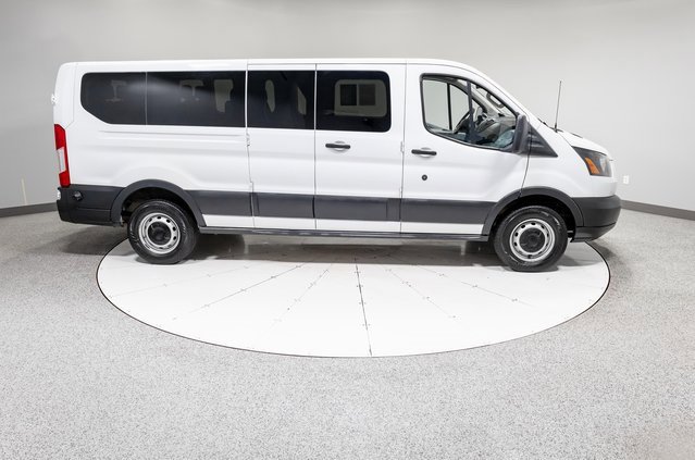 Used 2019 Ford Transit 350 XL image 24