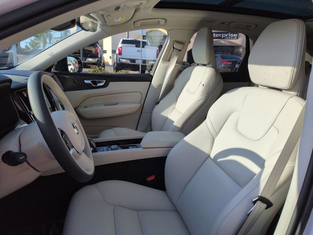 Used 2025 Volvo XC60 T8 Plus w/ Protection Package Premier AWD/4WD image 17