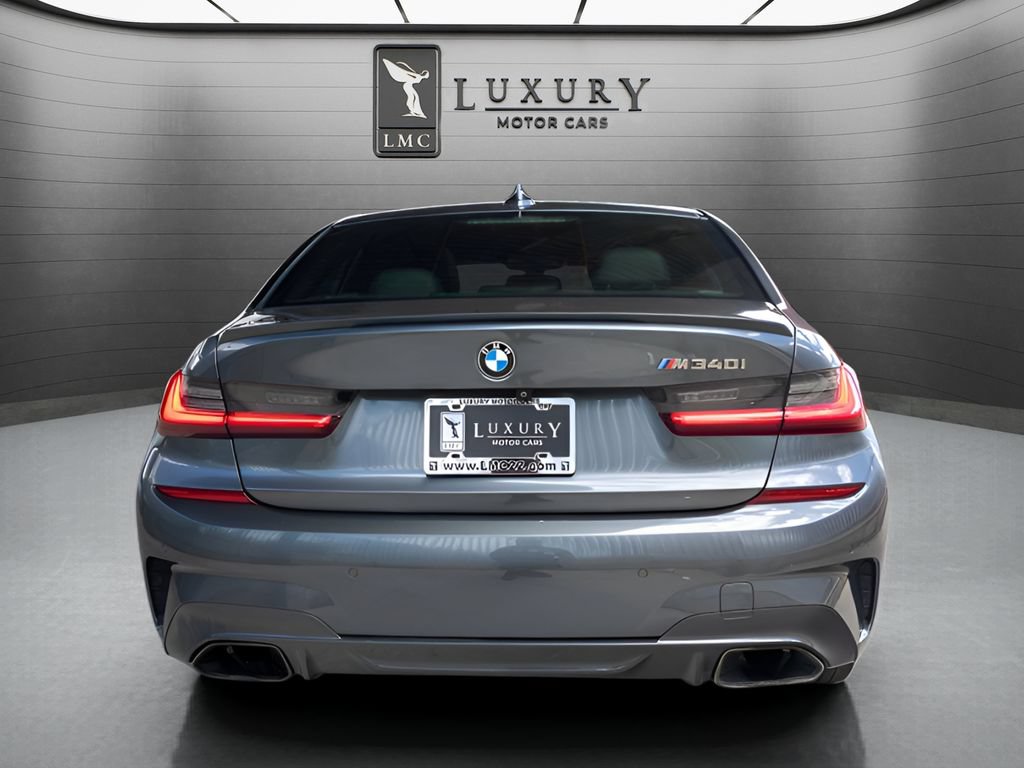 Used 2020 BMW M340i RWD image 7