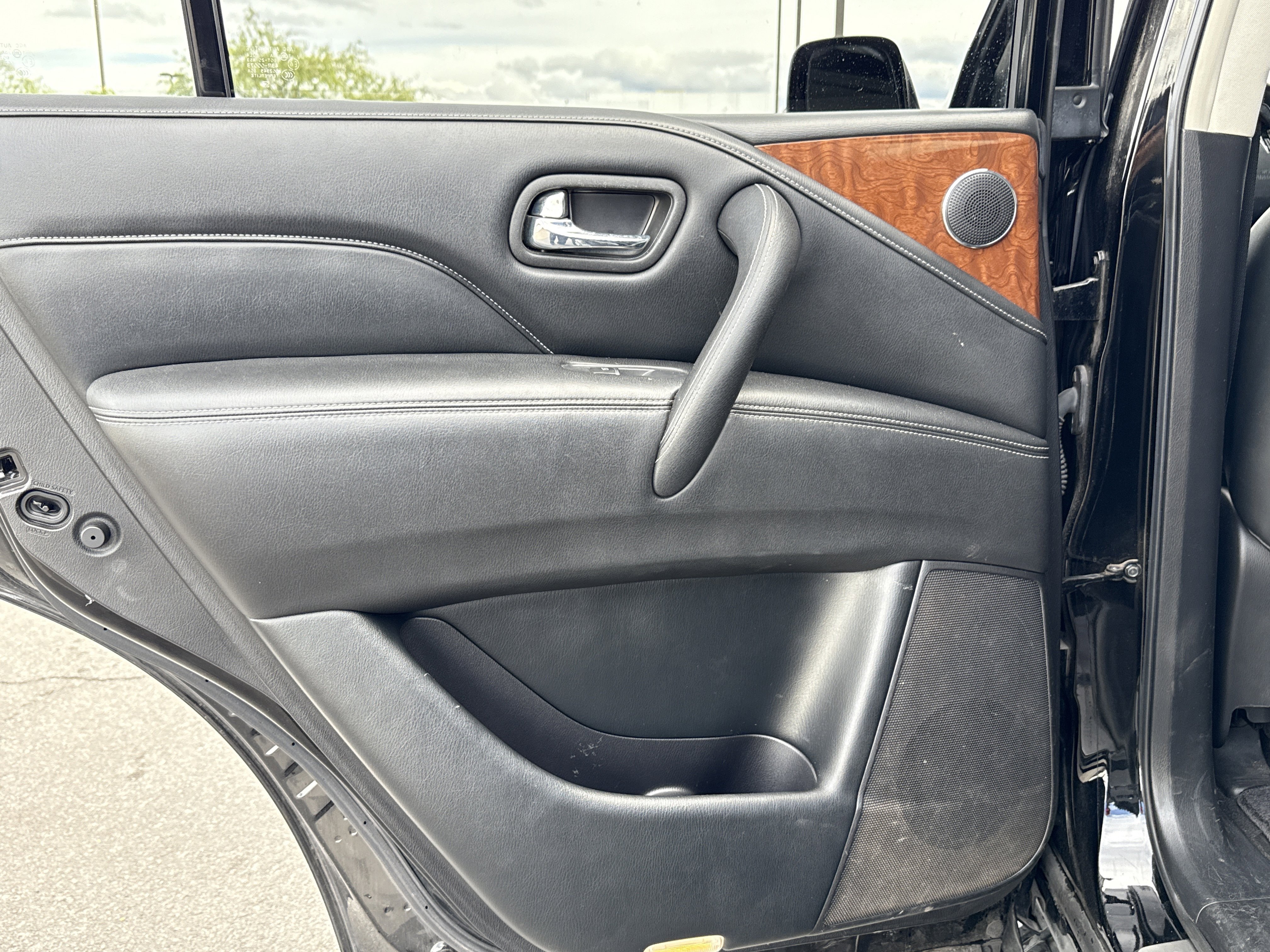 Used 2019 INFINITI QX80 Luxe w/ Proassist Package image 20