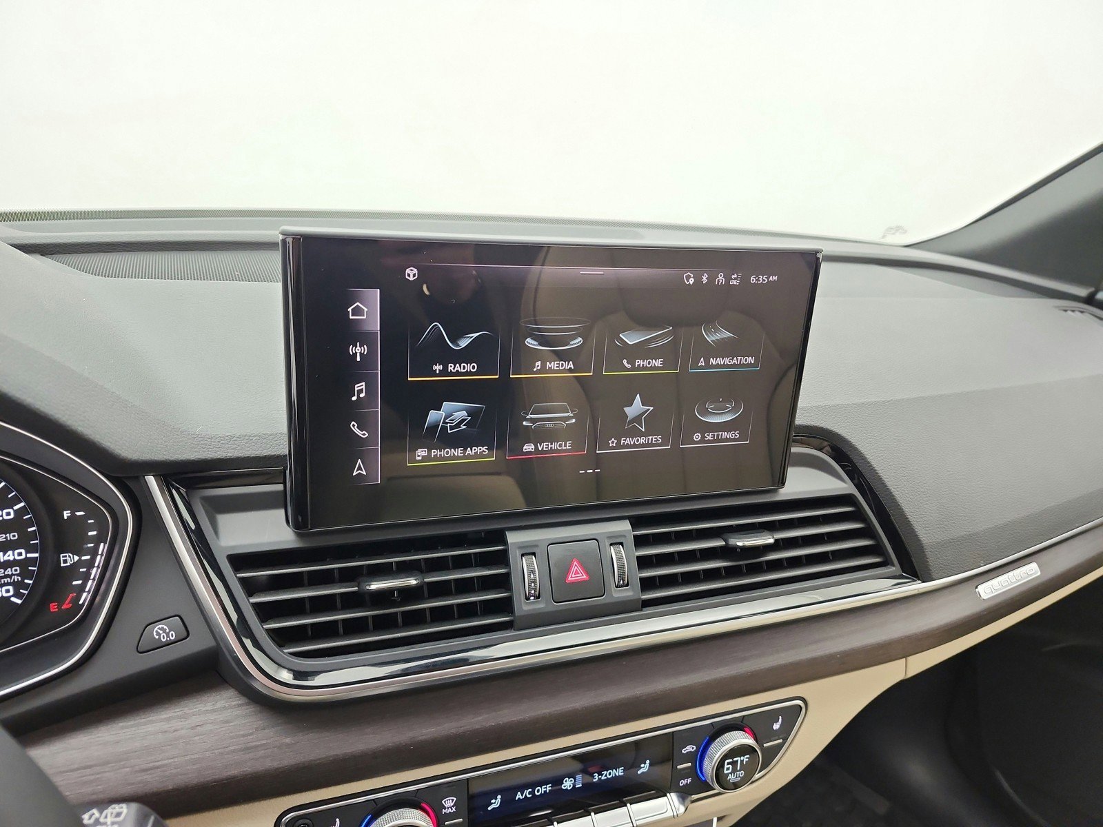 Used 2023 Audi Q5 2.0T Premium w/ Convenience Package AWD/4WD image 14