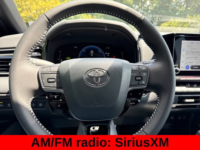 Used 2026 Toyota Camry SE FWD image 15