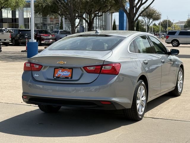 Used 2025 Chevrolet Malibu LT FWD image 4